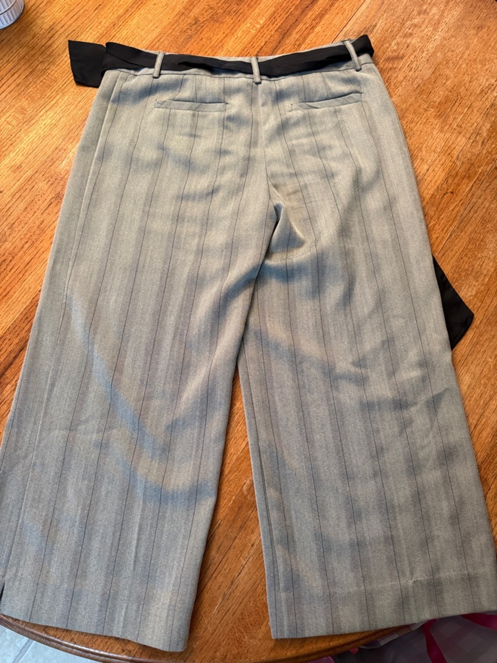 White House Black Market Gray Pinstripe Cropped Wide-Leg Pants with Black Tie - Picture 5 of 5